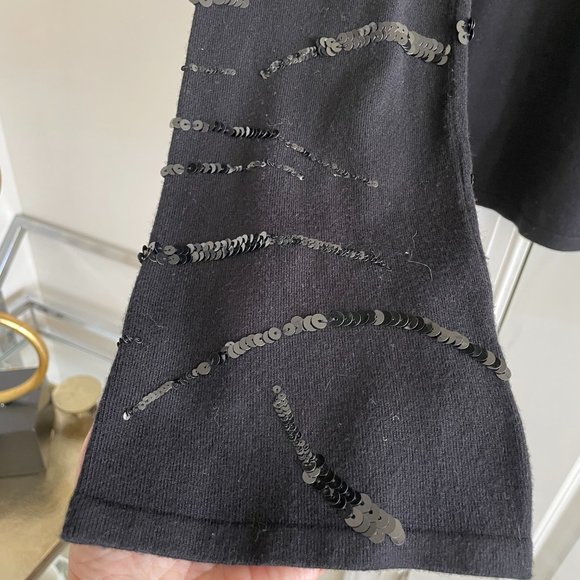 Venini Nights Black Knit Long Sleeve Sweater w Sequins V-Neck - SZ L - Picture 2 of 3